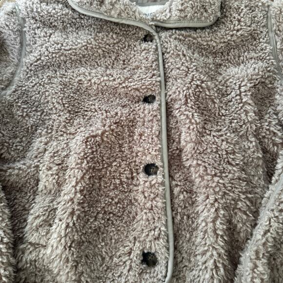 Hollister Women's Sherpa Jacket Biker Silhouette 
Light Brown Cozy Fall Size XS - Picture 6 of 12